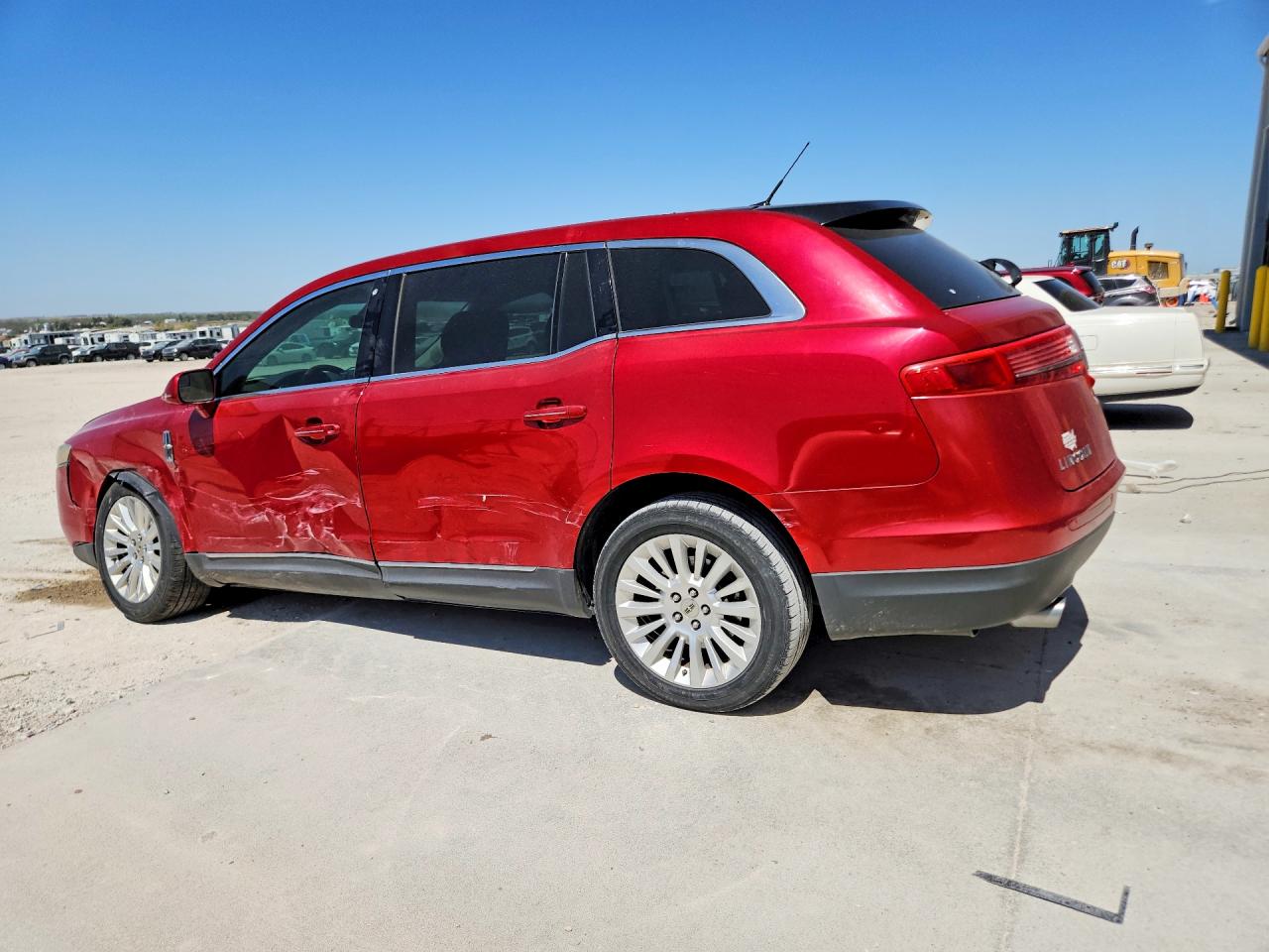 2011 Lincoln Mkt Бордовый vin: 2LMHJ5FR3BBJ54142