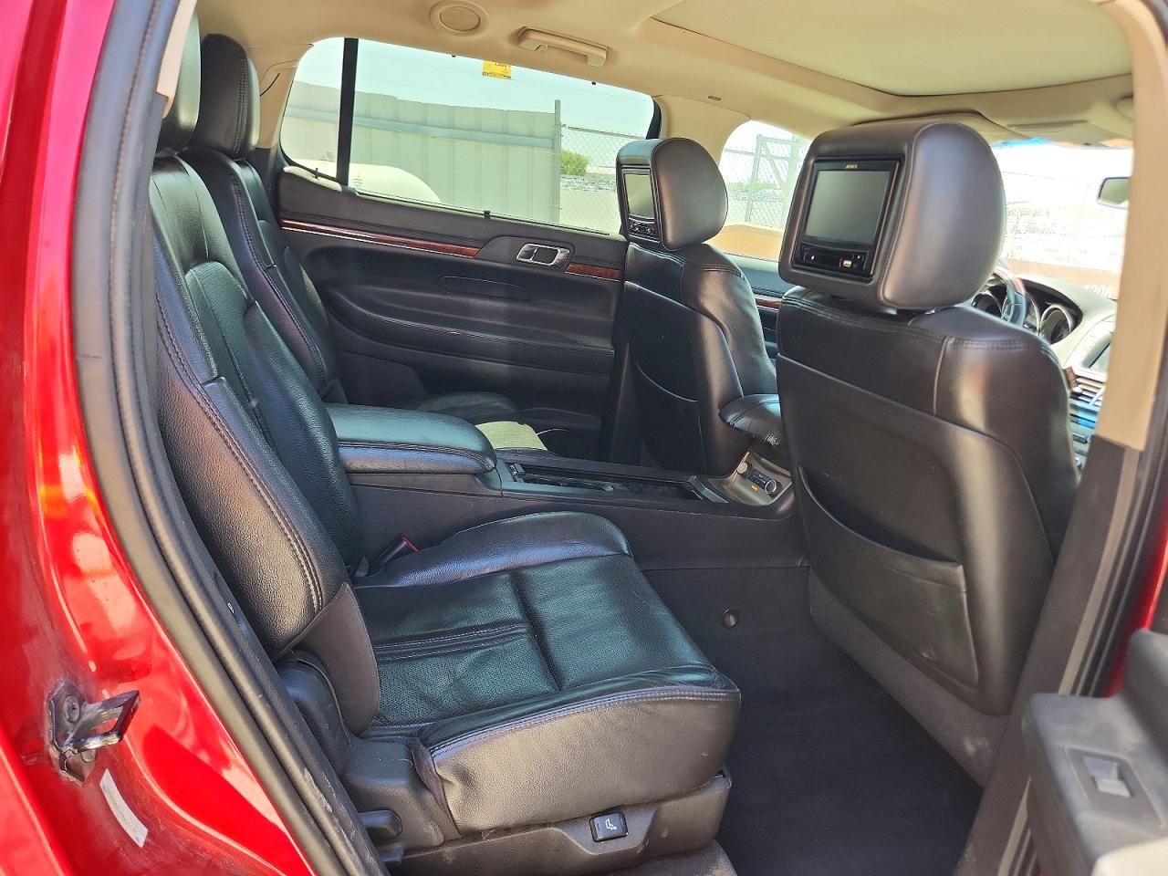 2011 Lincoln Mkt Бордовый vin: 2LMHJ5FR3BBJ54142
