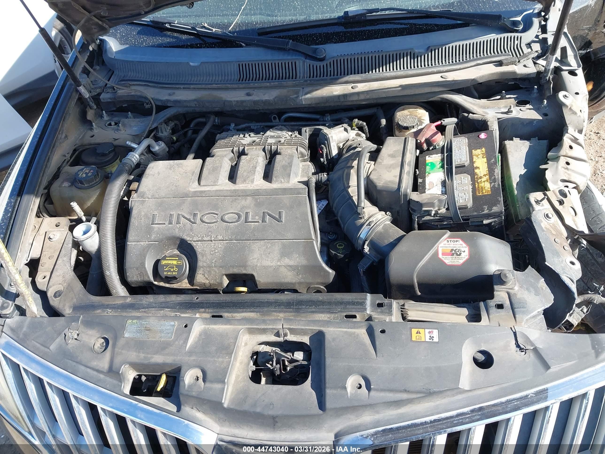 2010 Lincoln Mkt   Black vin: 2LMHJ5FR5ABJ16345