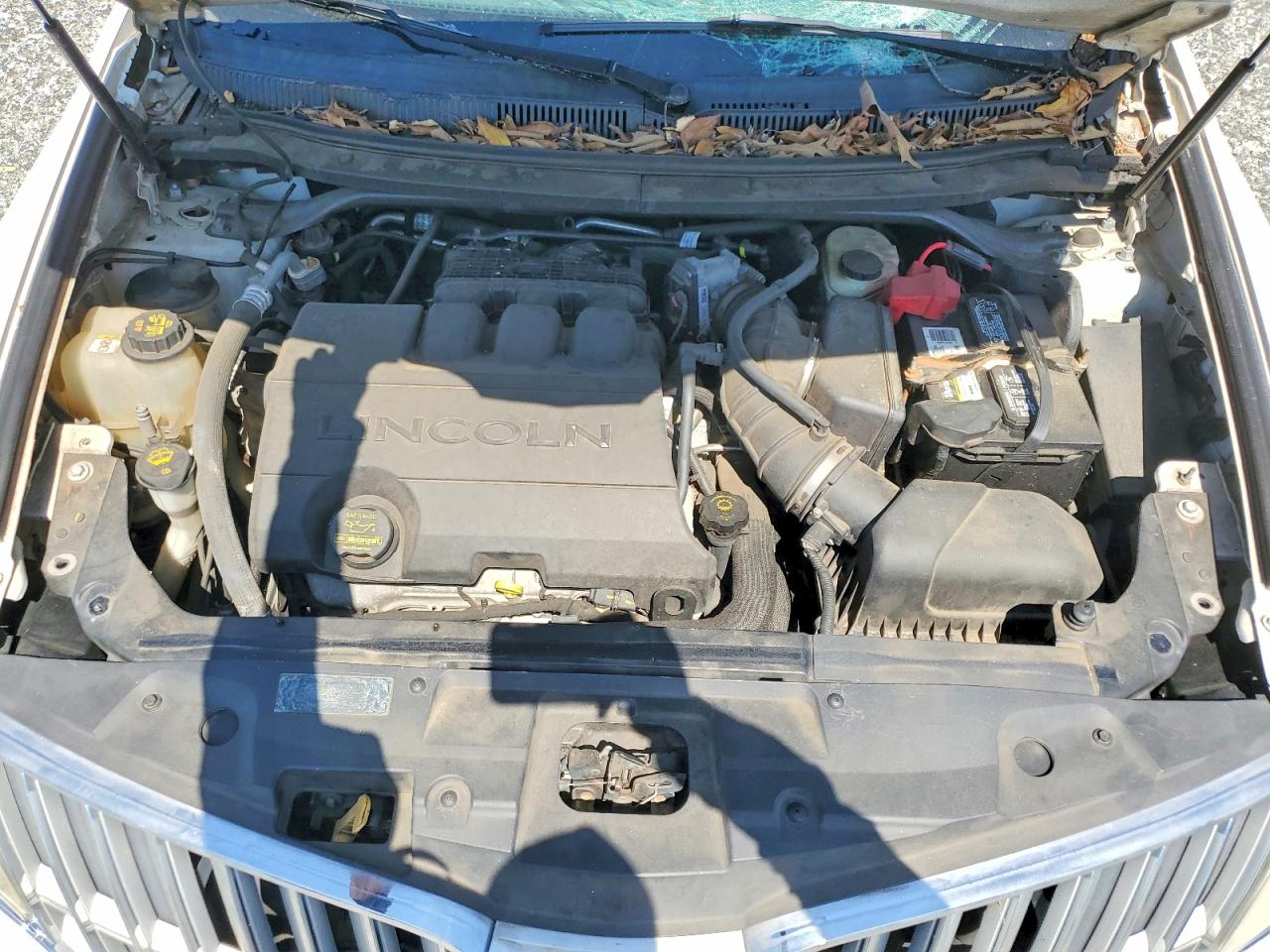 2010 Lincoln Mkt Белый vin: 2LMHJ5FR6ABJ04754