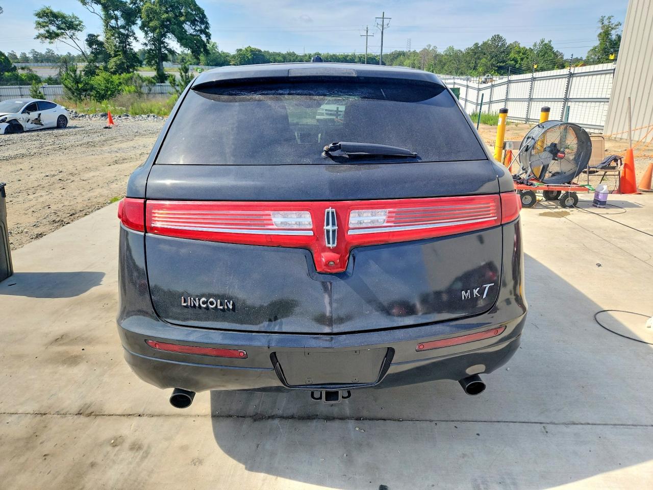 2010 Lincoln Mkt Charcoal vin: 2LMHJ5FRXABJ19306
