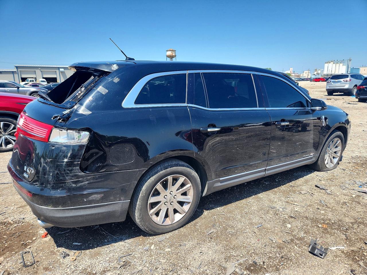 2015 Lincoln Mkt Black vin: 2LMHJ5NK0FBL01074
