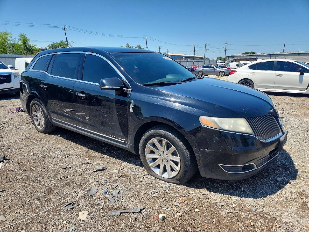2015 Lincoln Mkt Black vin: 2LMHJ5NK0FBL01074