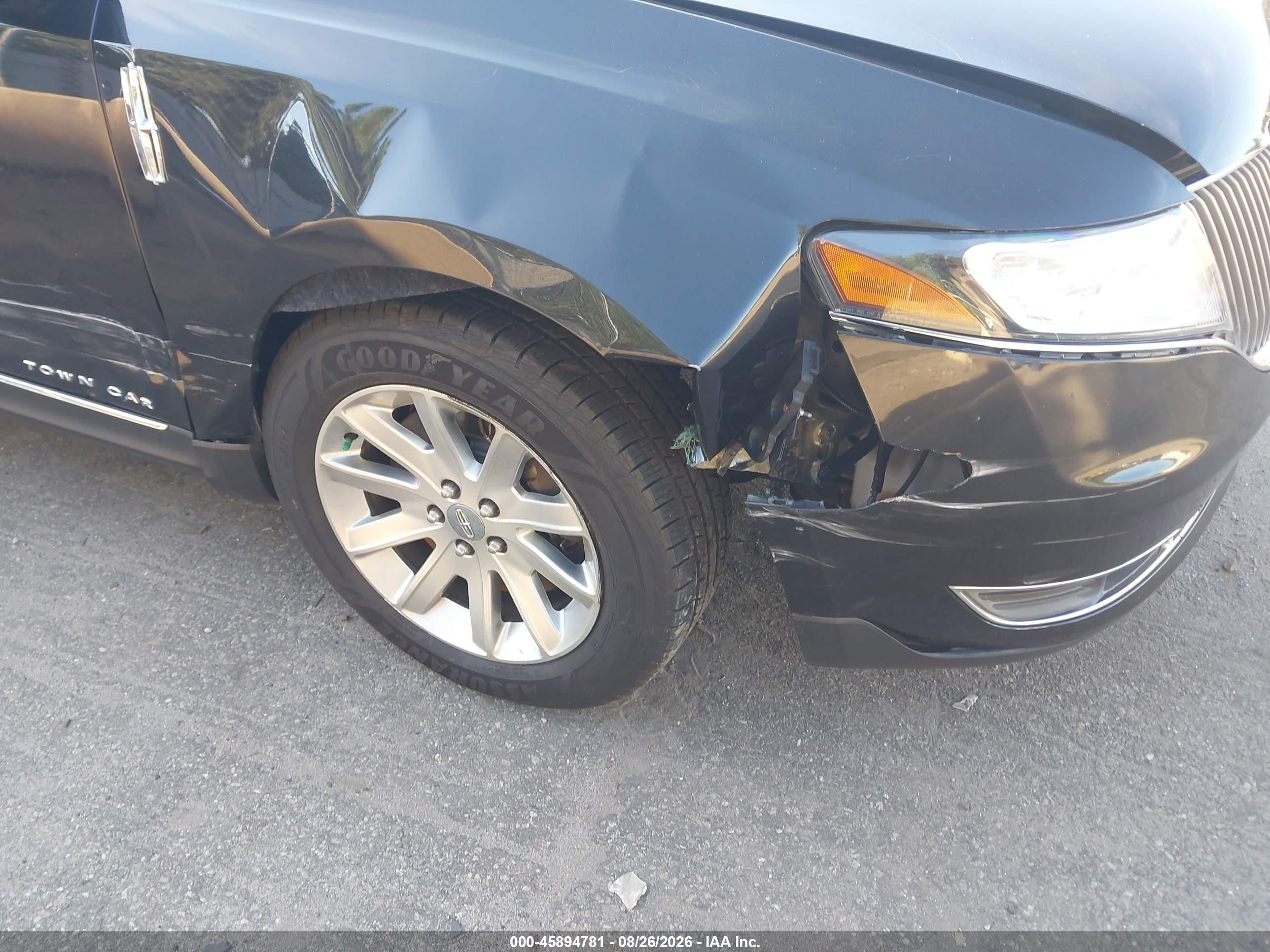 2015 Lincoln Mkt Livery Black vin: 2LMHJ5NK4FBL03362