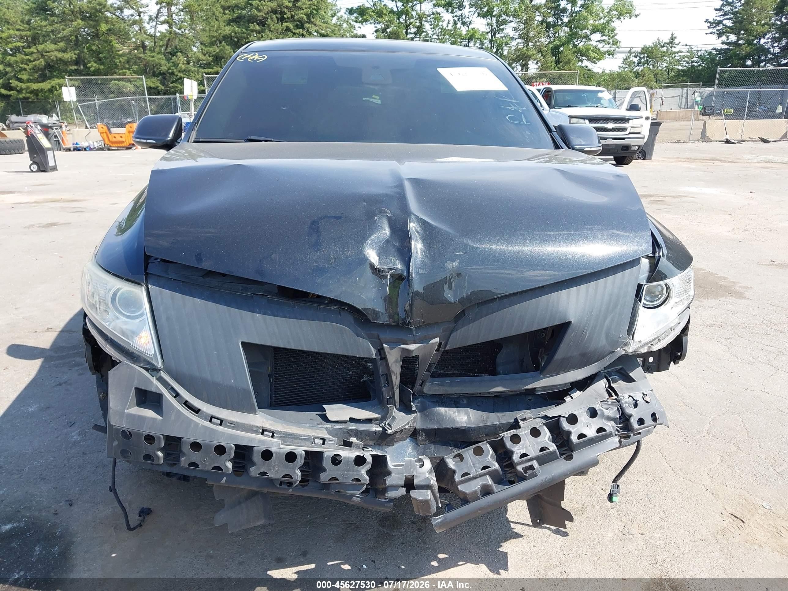 2014 Lincoln Mkt Livery Black vin: 2LMHJ5NK6EBL51864