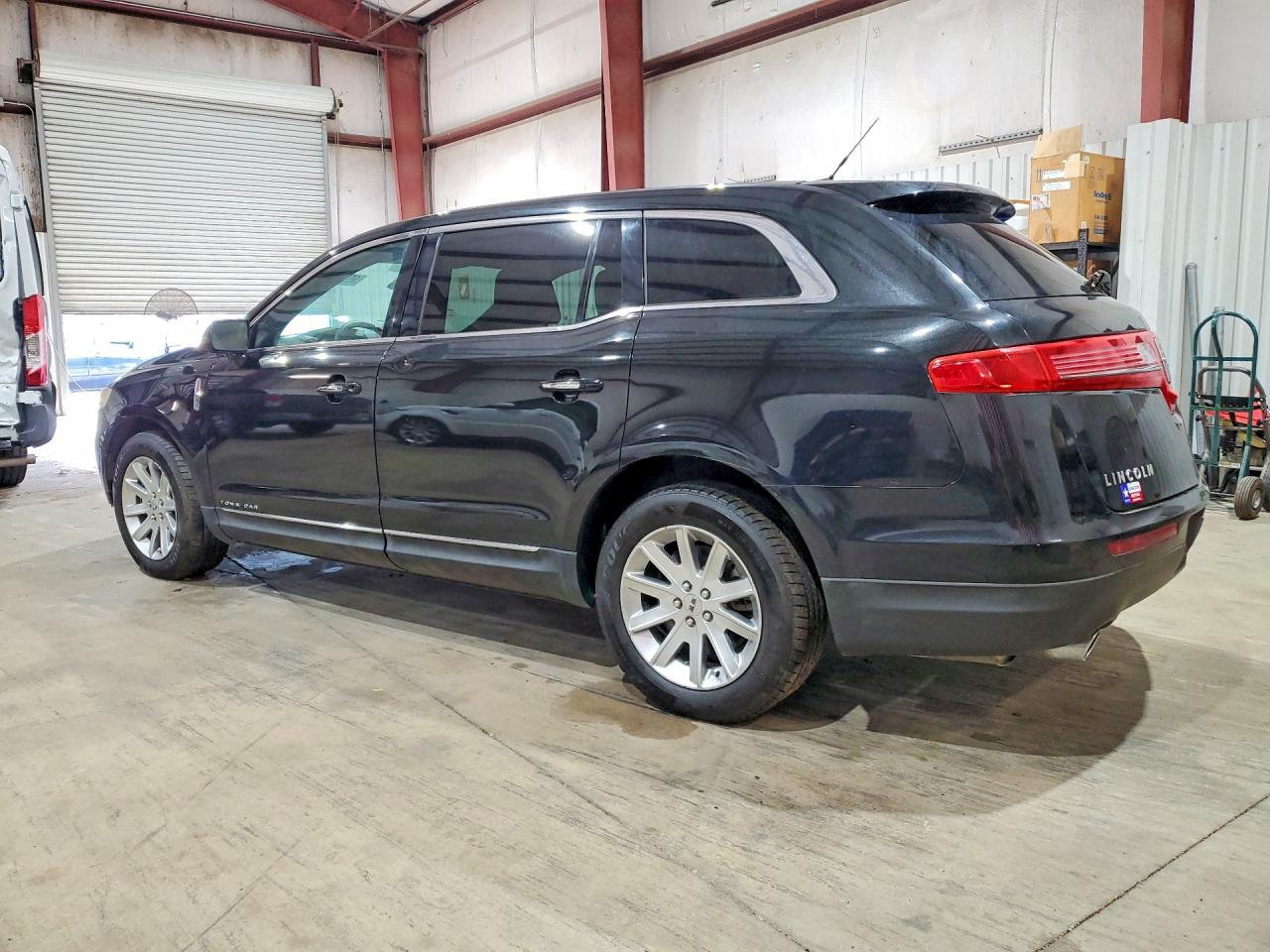 2014 Lincoln Mkt Black vin: 2LMHJ5NK6EBL56675