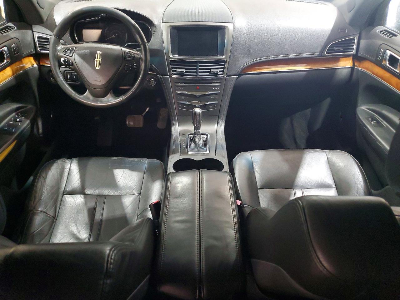 2014 Lincoln Mkt Black vin: 2LMHJ5NK6EBL56675