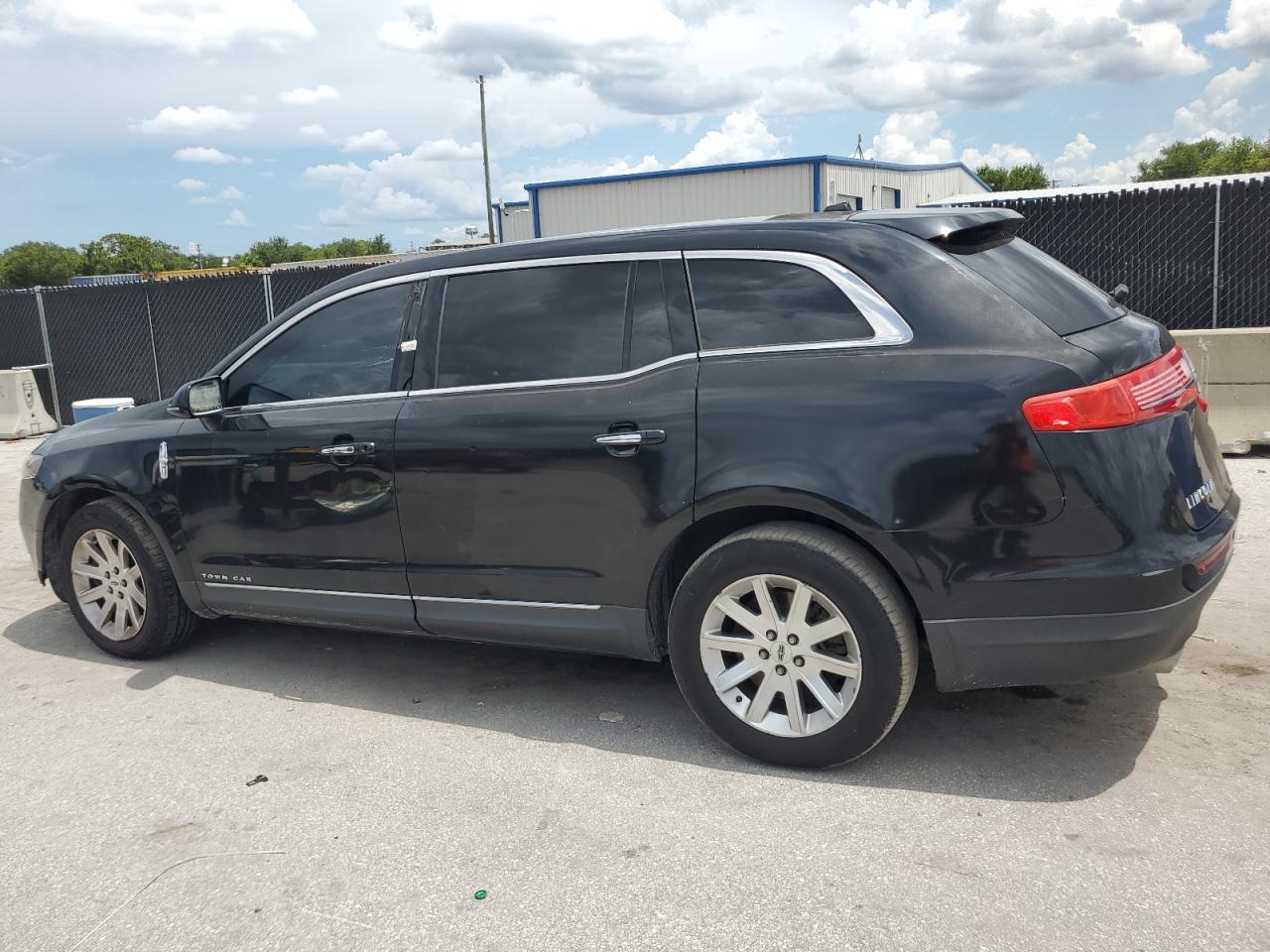2015 Lincoln Mkt Black vin: 2LMHJ5NKXFBL01356