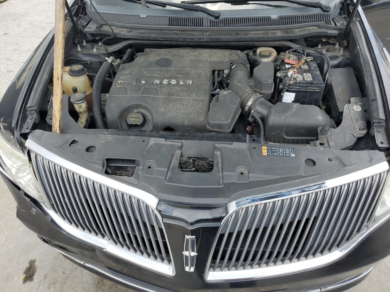 2015 Lincoln Mkt Black vin: 2LMHJ5NKXFBL01356