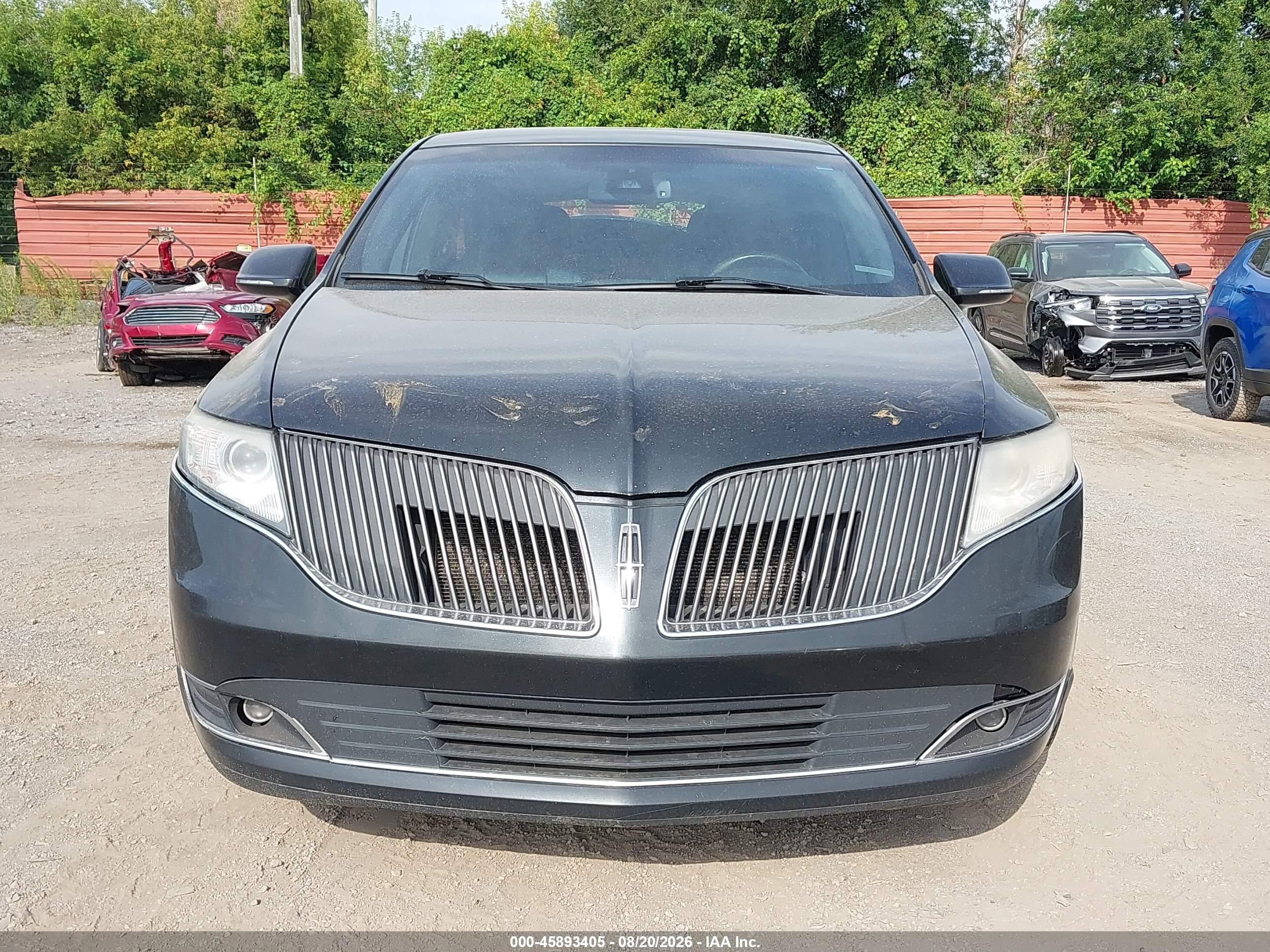 2015 Lincoln Mkt Livery Gray vin: 2LMHJ5NKXFBL04659