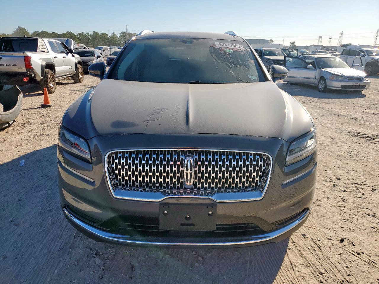 2023 Lincoln Nautilus Gray vin: 2LMPJ6J92PBL04323