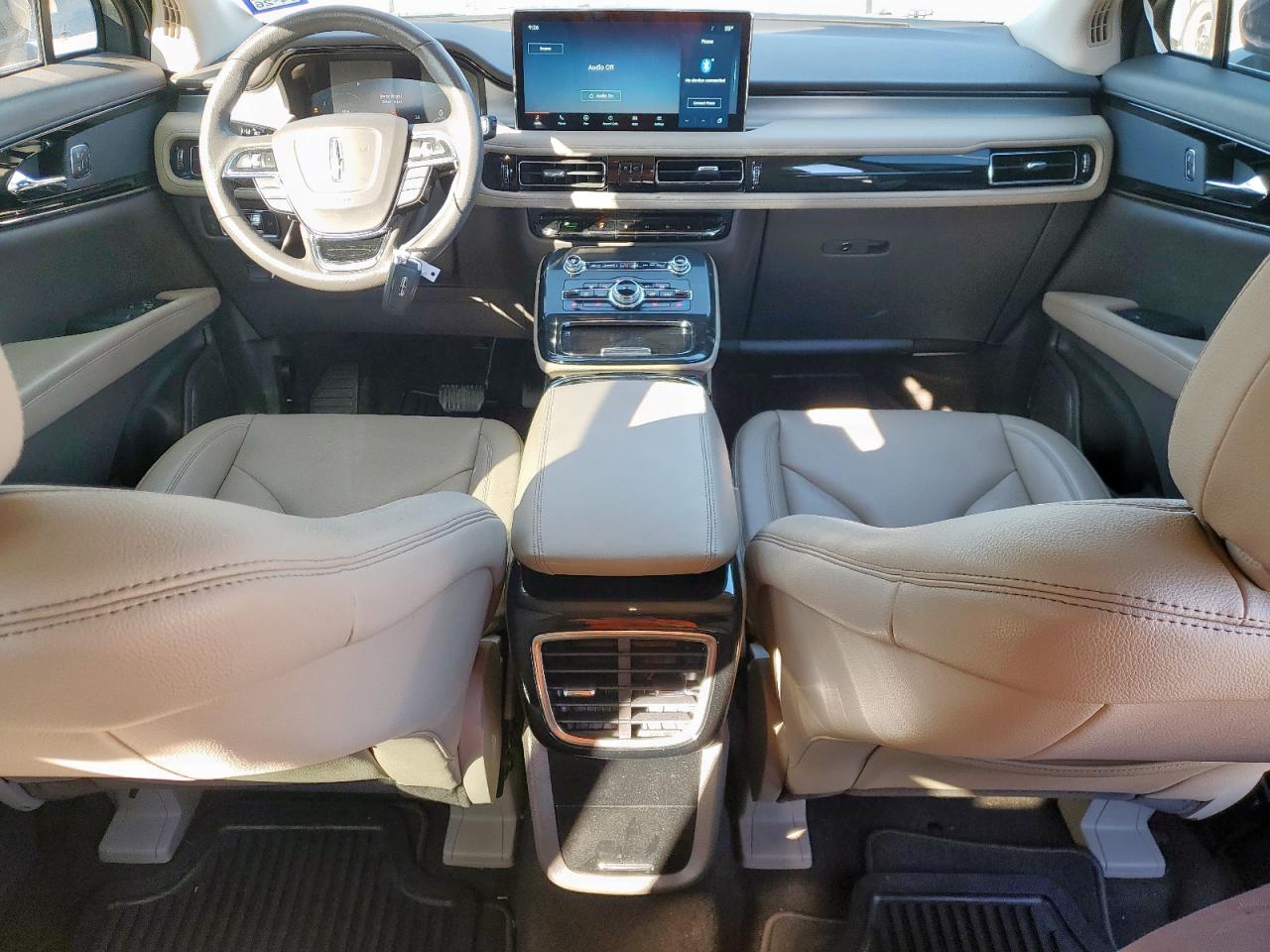 2023 Lincoln Nautilus Gray vin: 2LMPJ6J92PBL04323