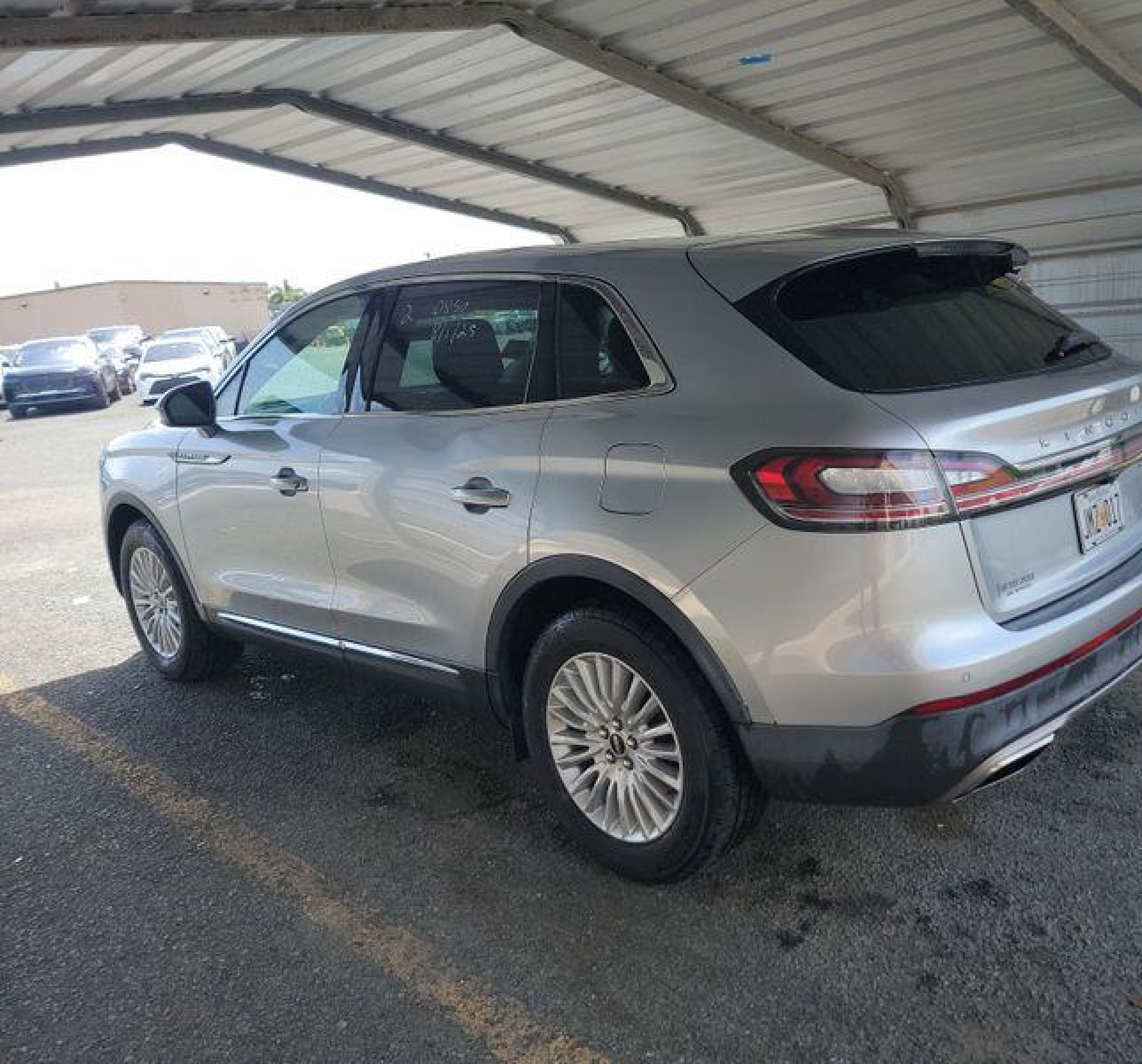 2020 Lincoln Nautilus vin: 2LMPJ6J97LBL29633
