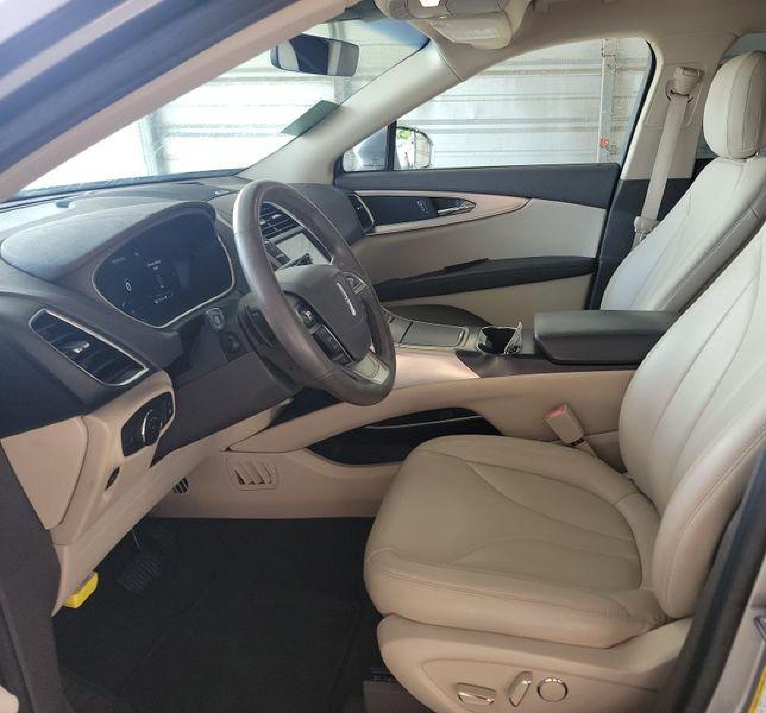 2020 Lincoln Nautilus vin: 2LMPJ6J97LBL29633