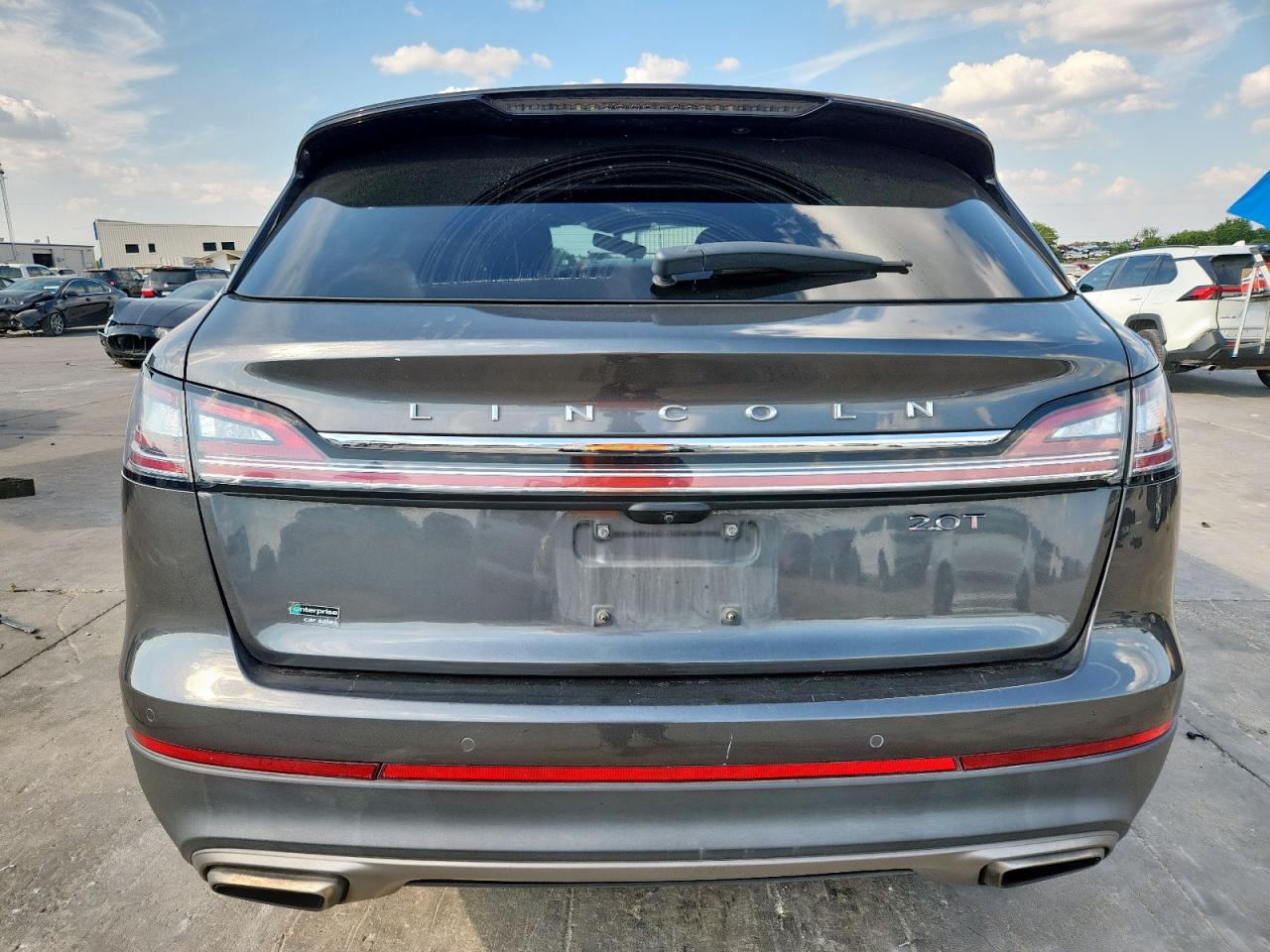 2020 Lincoln Nautilus Reserve Gray vin: 2LMPJ6K91LBL14060