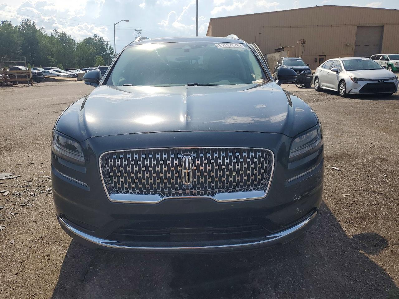 2022 Lincoln Nautilus Reserve Blue vin: 2LMPJ6K91NBL25790