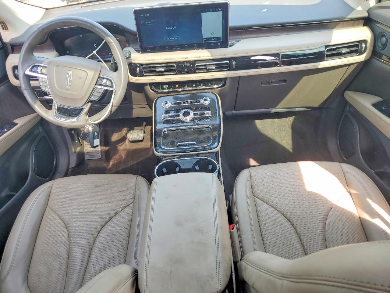 2022 Lincoln Nautilus Reserve Blue vin: 2LMPJ6K91NBL25790