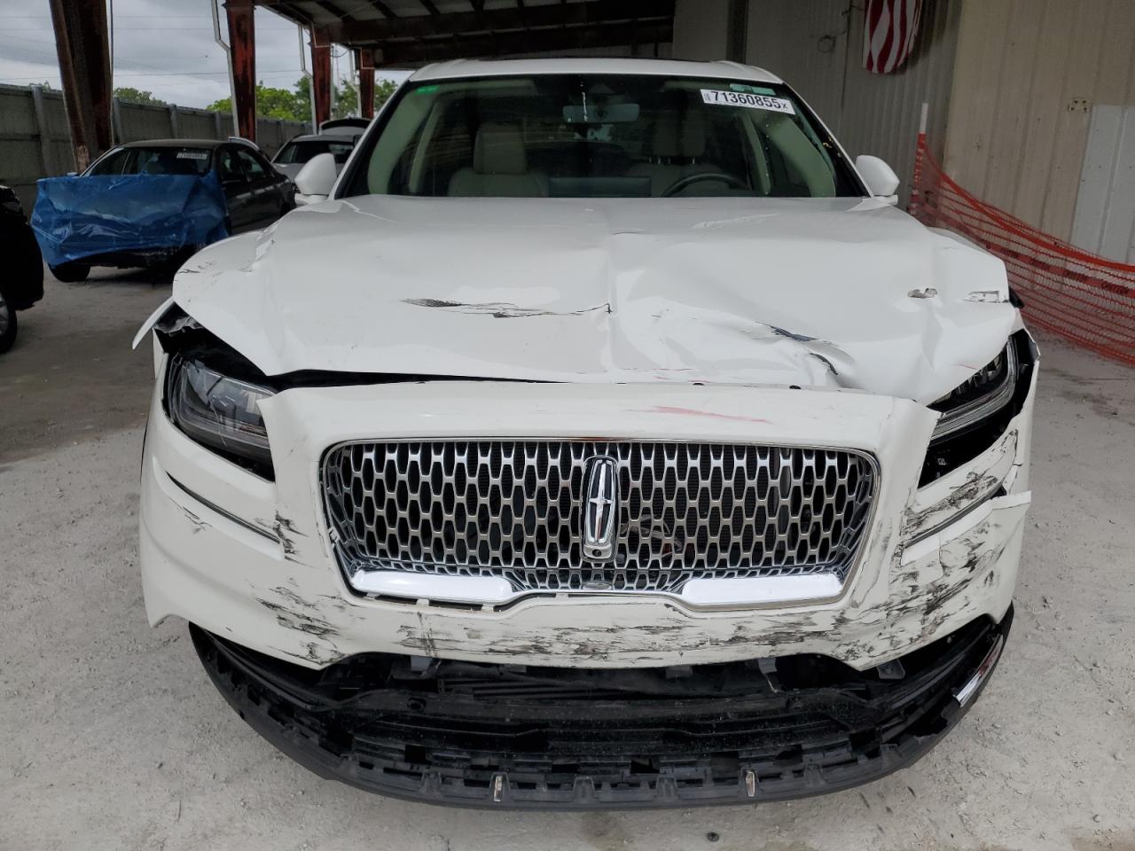 2023 Lincoln Nautilus Reserve White vin: 2LMPJ6K92PBL03994