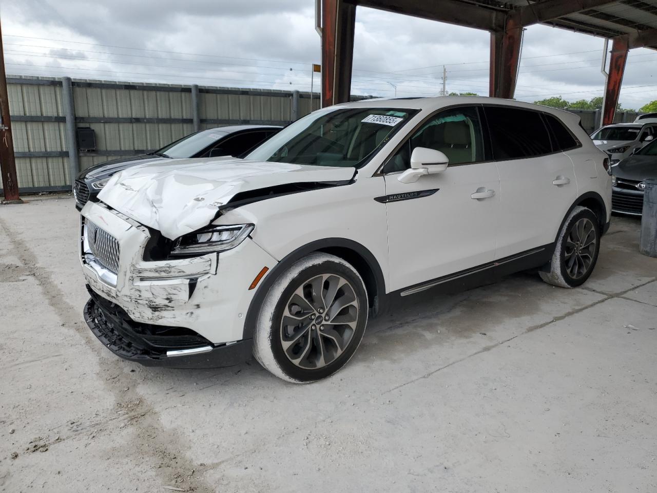 2023 Lincoln Nautilus Reserve White vin: 2LMPJ6K92PBL03994