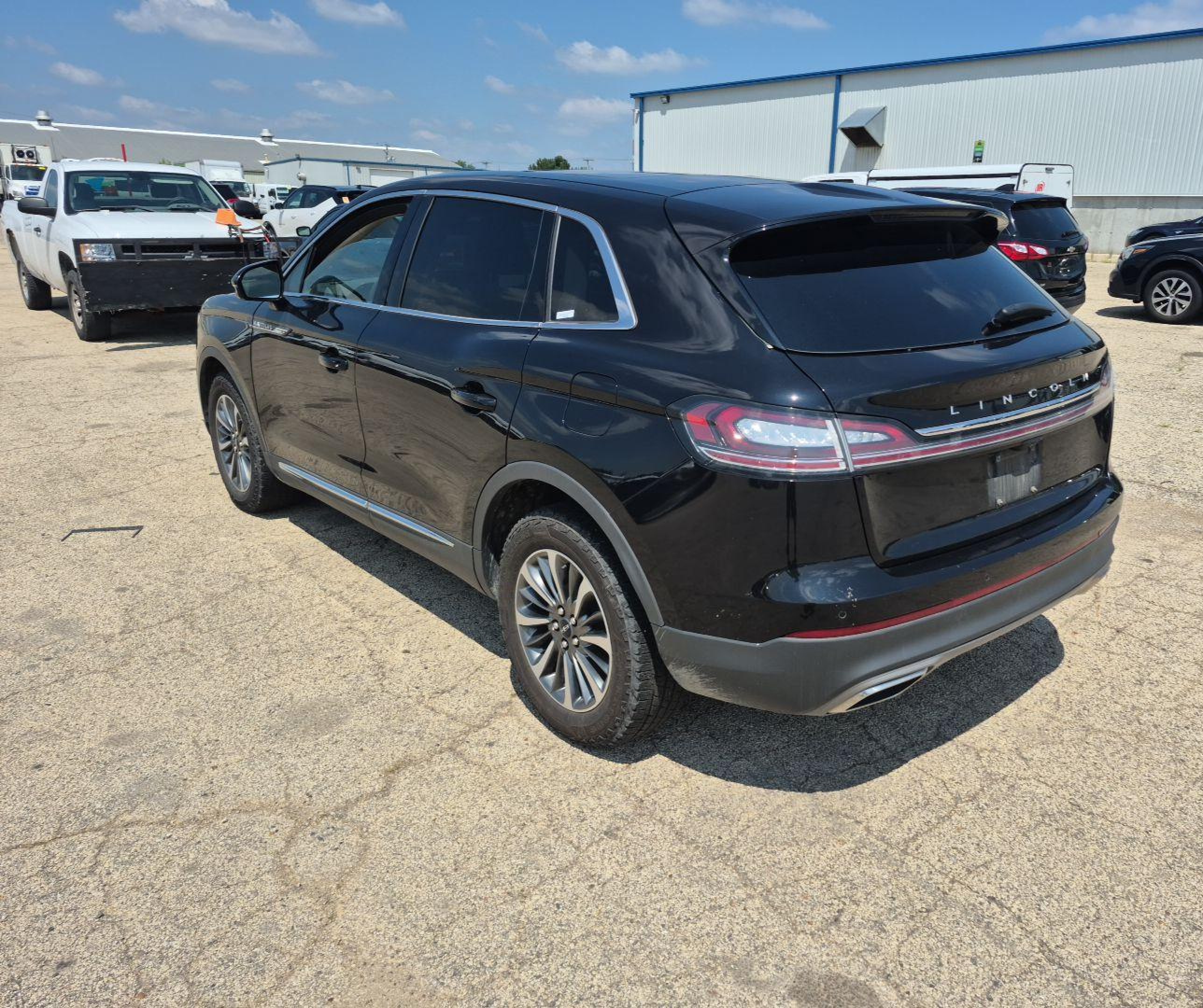 2021 Lincoln Nautilus Reserve vin: 2LMPJ6K97MBL11486