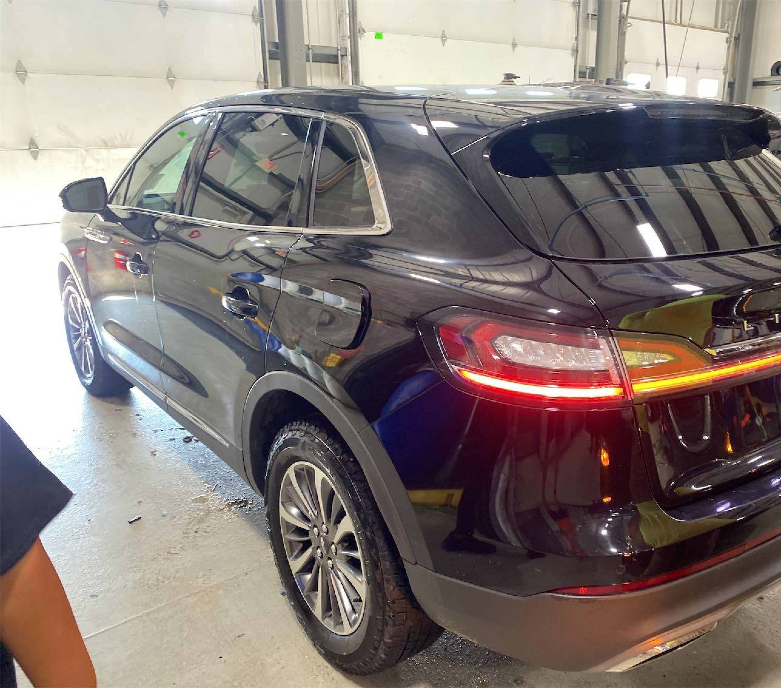 2021 Lincoln Nautilus Reserve vin: 2LMPJ6K97MBL11486