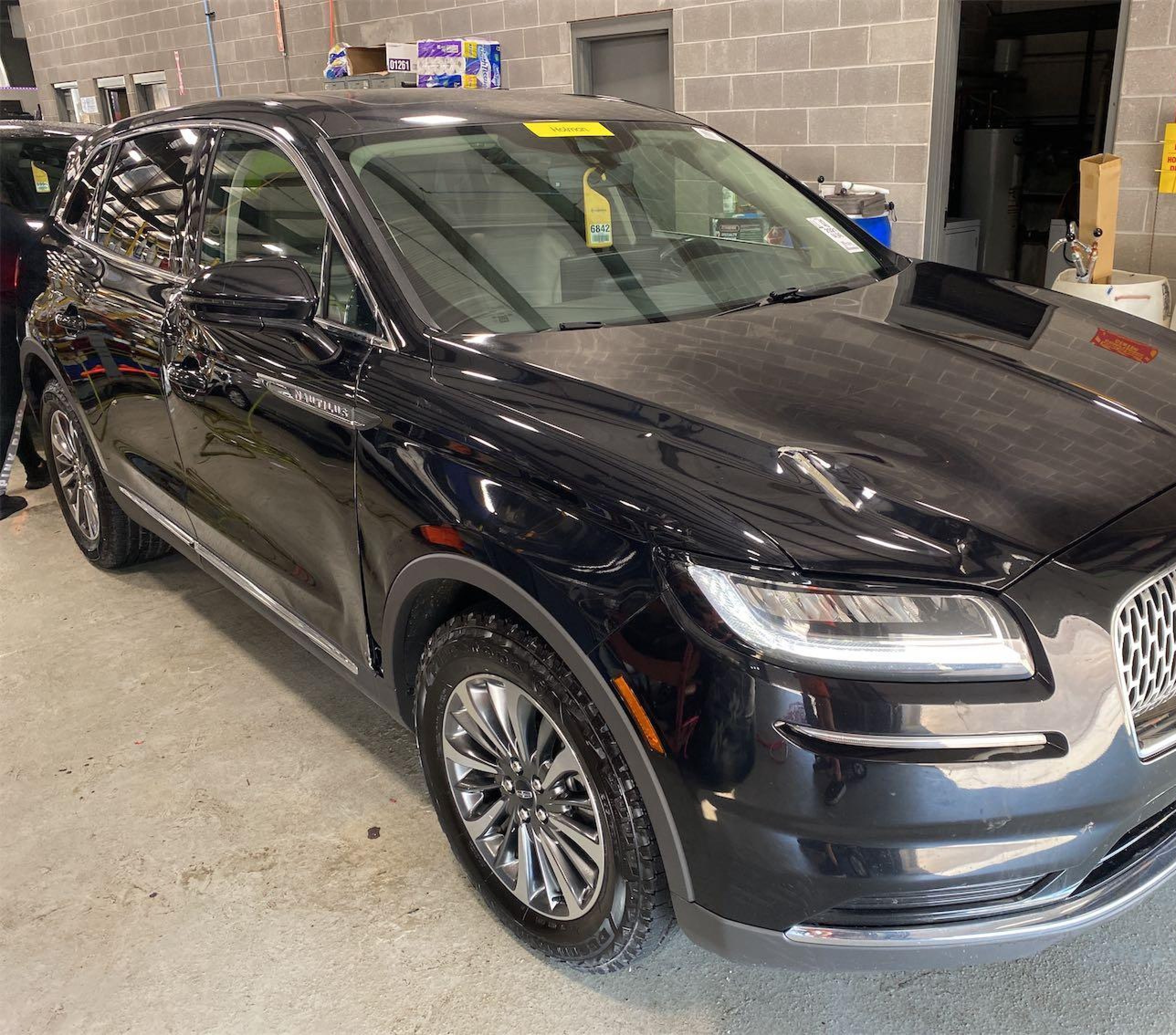 2021 Lincoln Nautilus Reserve vin: 2LMPJ6K97MBL11486