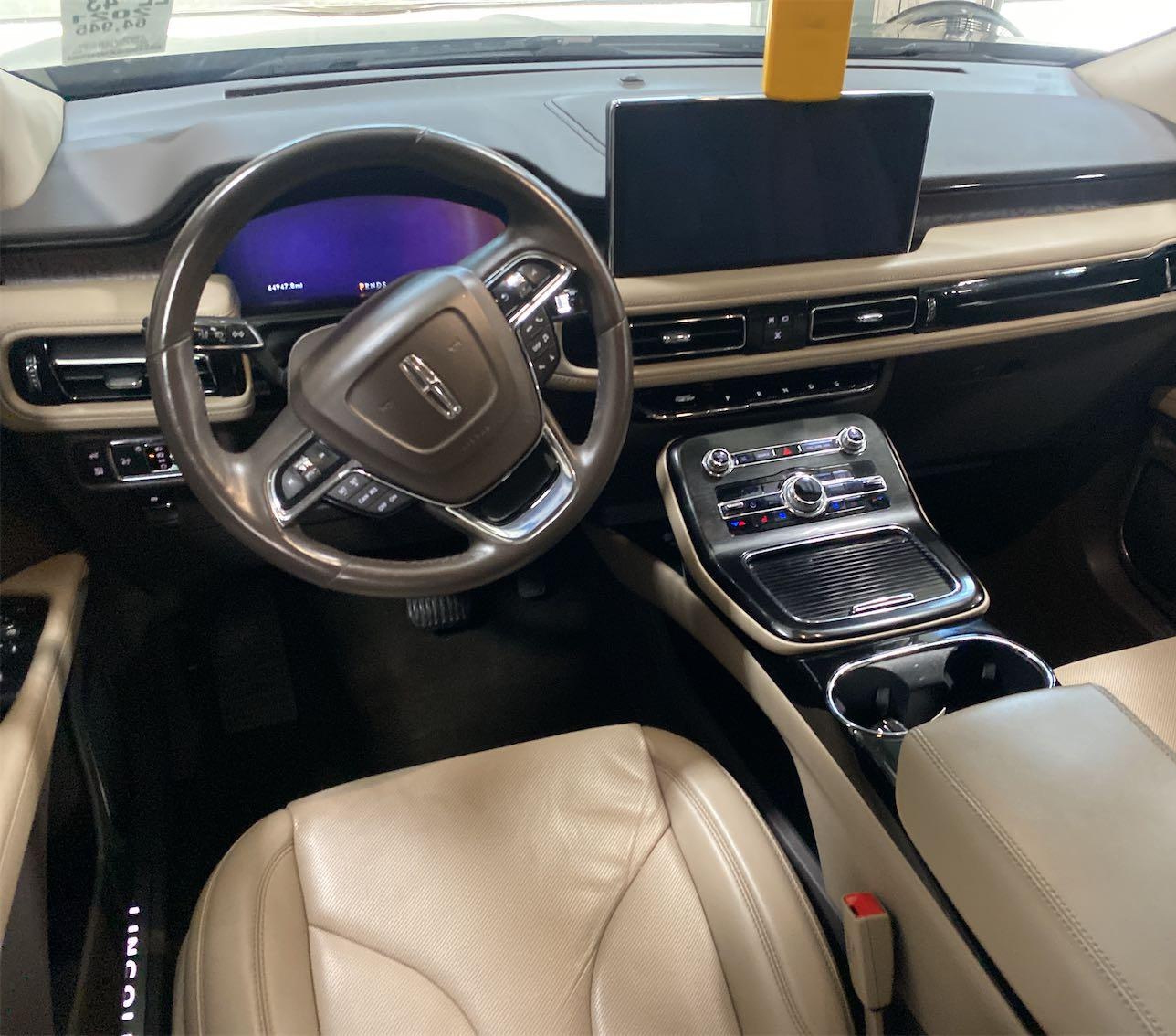 2021 Lincoln Nautilus Reserve vin: 2LMPJ6K97MBL11486