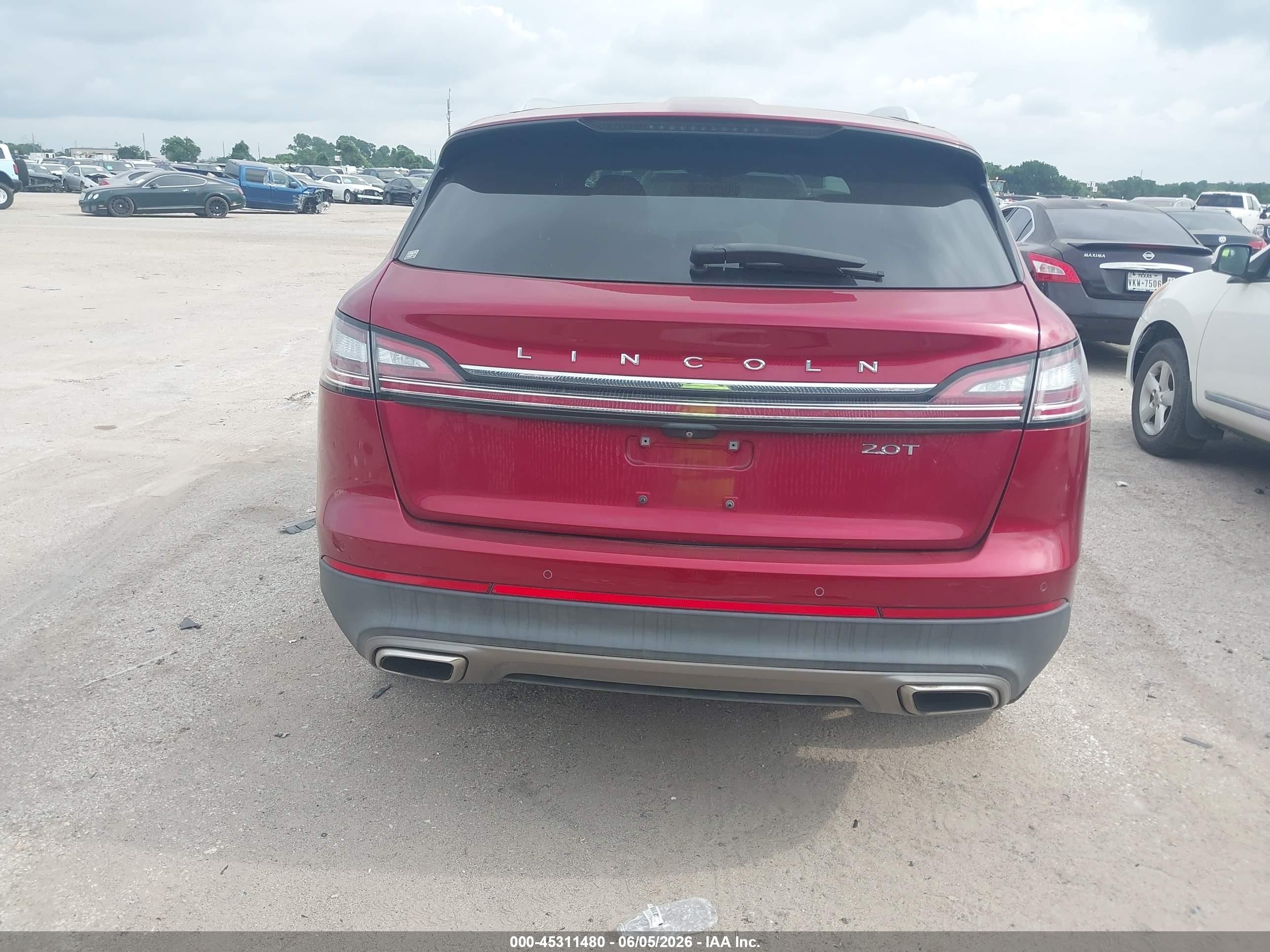 2019 Lincoln Nautilus Select Maroon vin: 2LMPJ6K99KBL16363