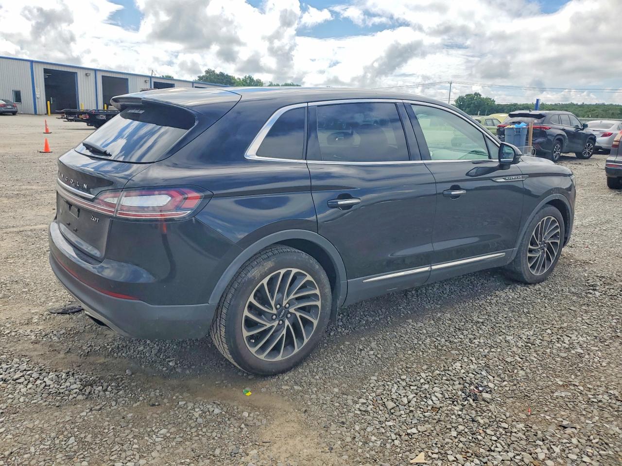 2019 Lincoln Nautilus Reserve Black vin: 2LMPJ6L91KBL19210
