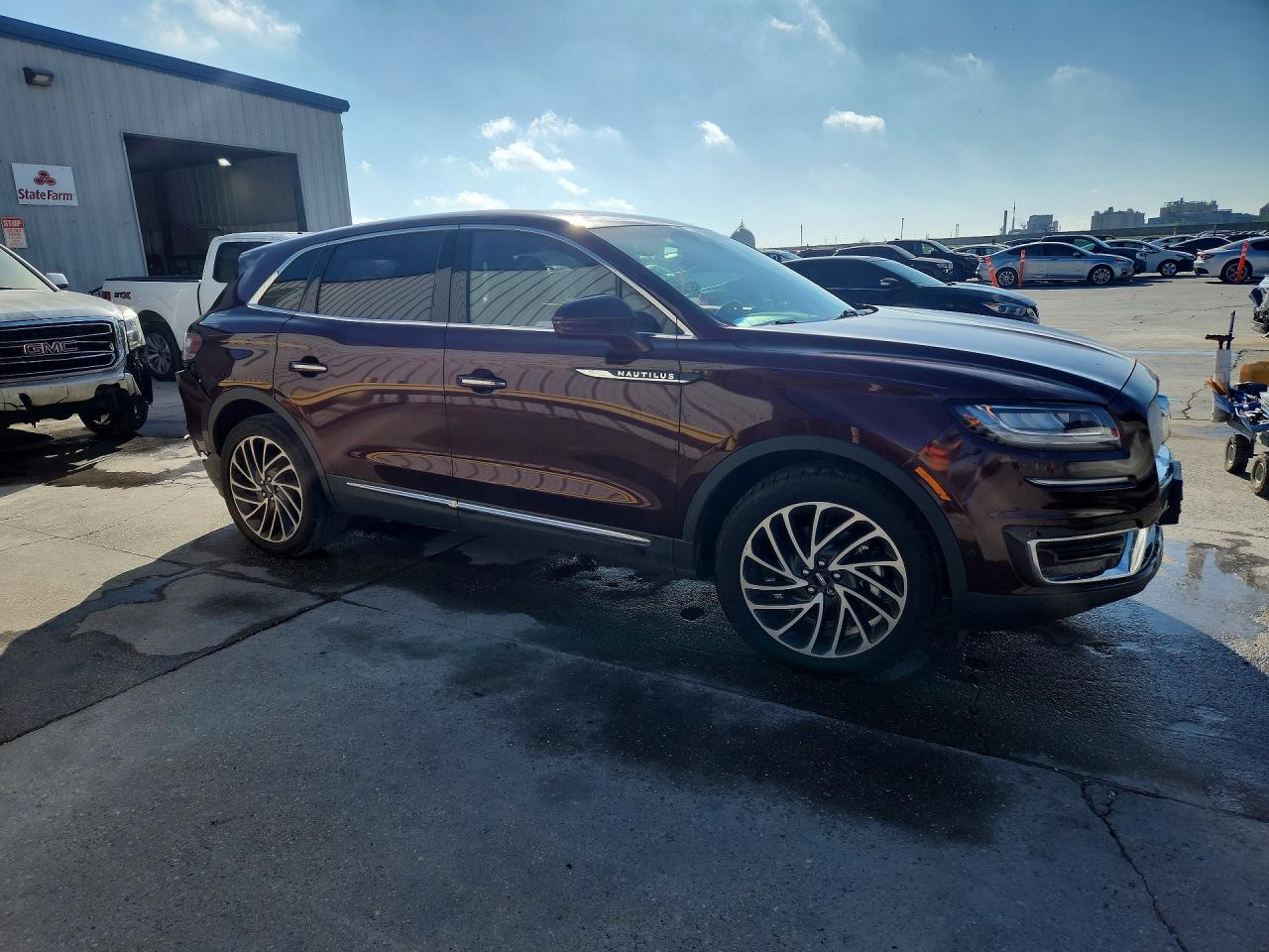 2019 Lincoln Nautilus Reserve Burgundy vin: 2LMPJ6LP0KBL14840