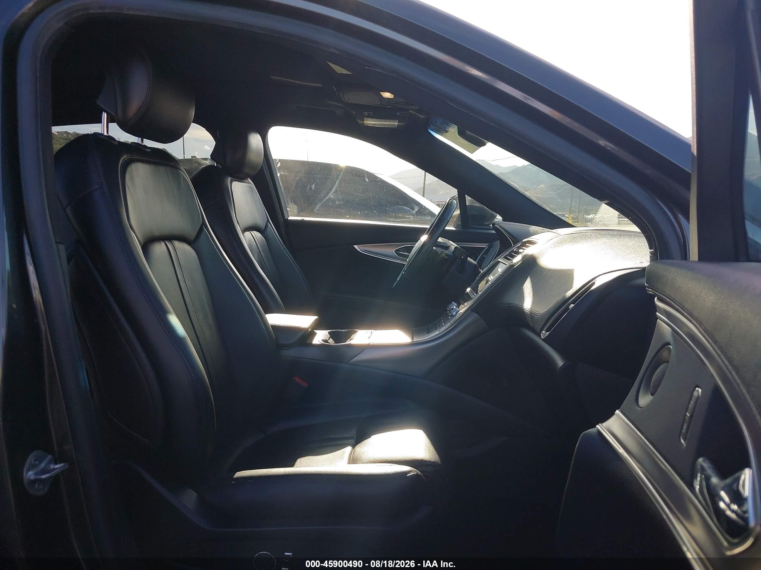 2019 Lincoln Nautilus Reserve Black vin: 2LMPJ6LP7KBL51304
