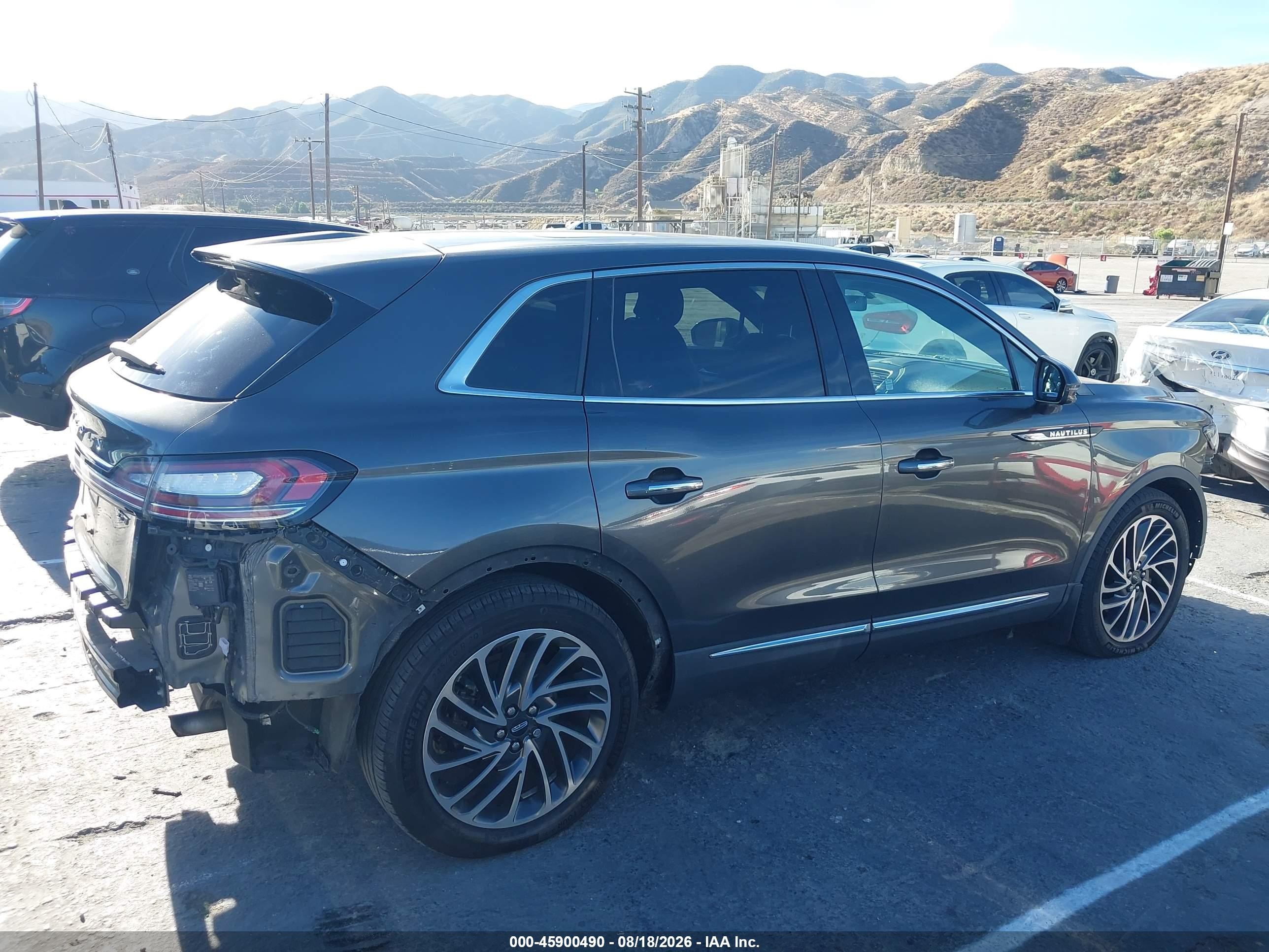 2019 Lincoln Nautilus Reserve Black vin: 2LMPJ6LP7KBL51304