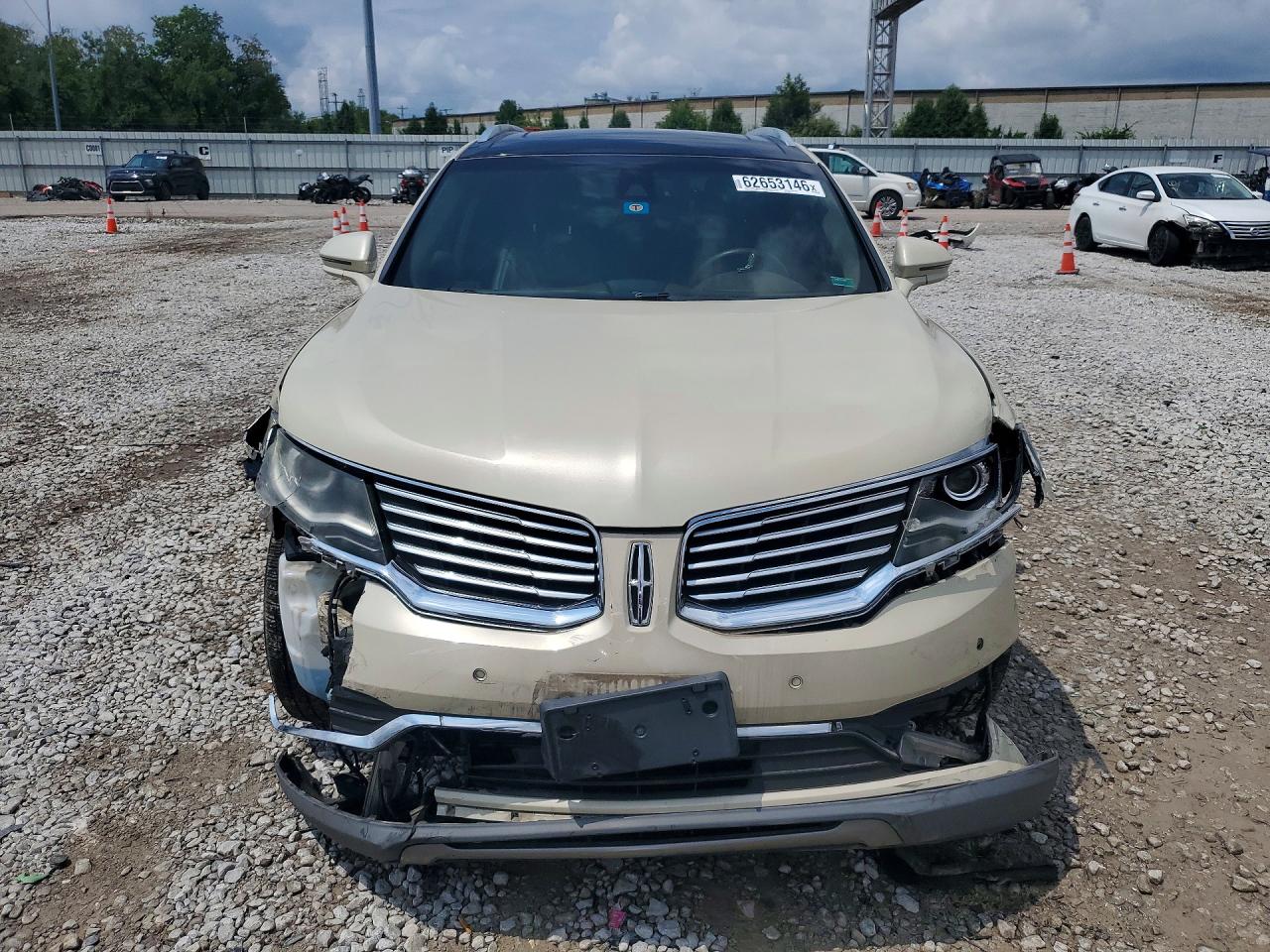2016 Lincoln Mkx Reserve Gold vin: 2LMPJ6LR9GBL82725