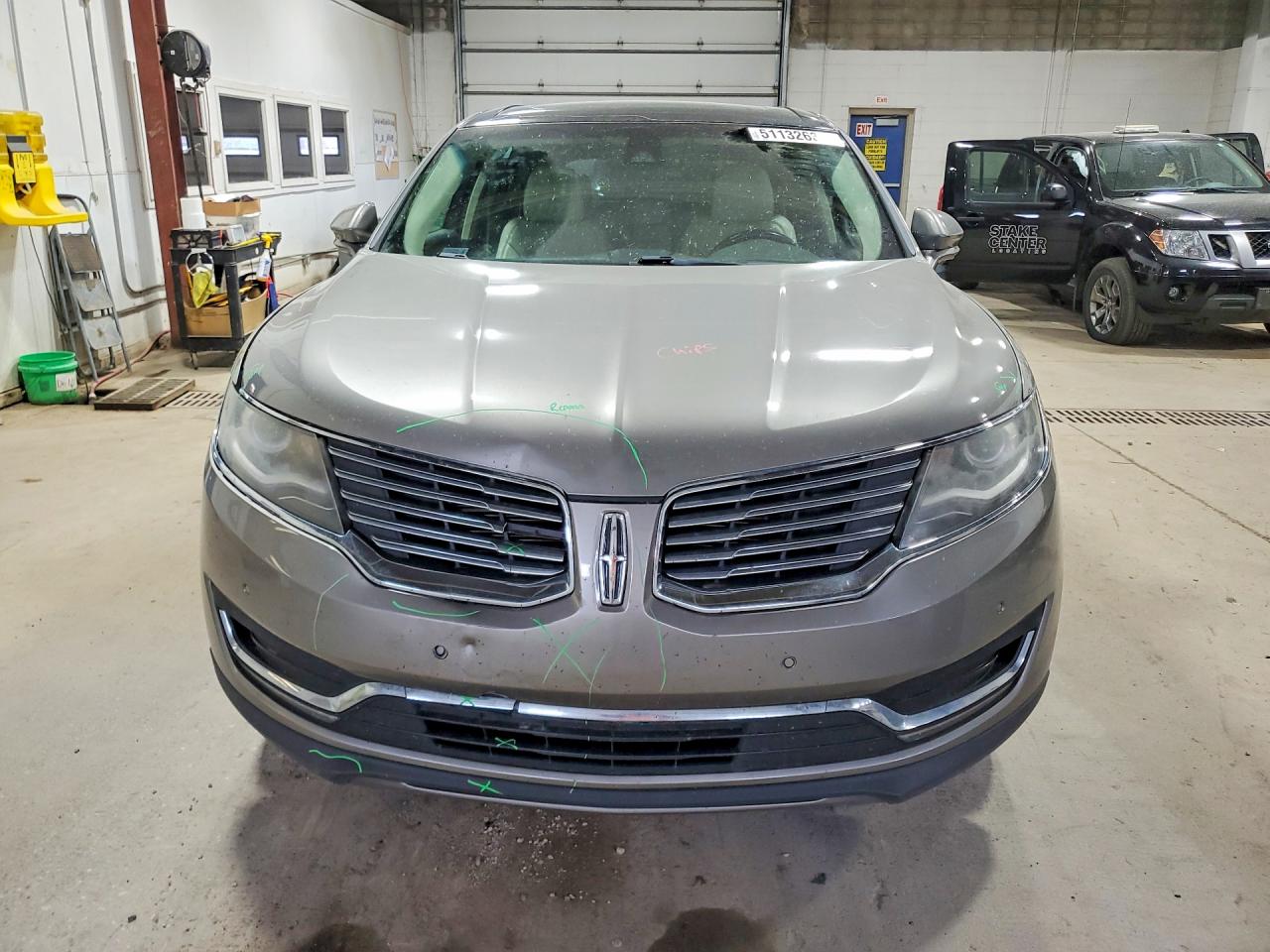 2016 Lincoln Mkx Reserve Silver vin: 2LMPJ6LRXGBL22131