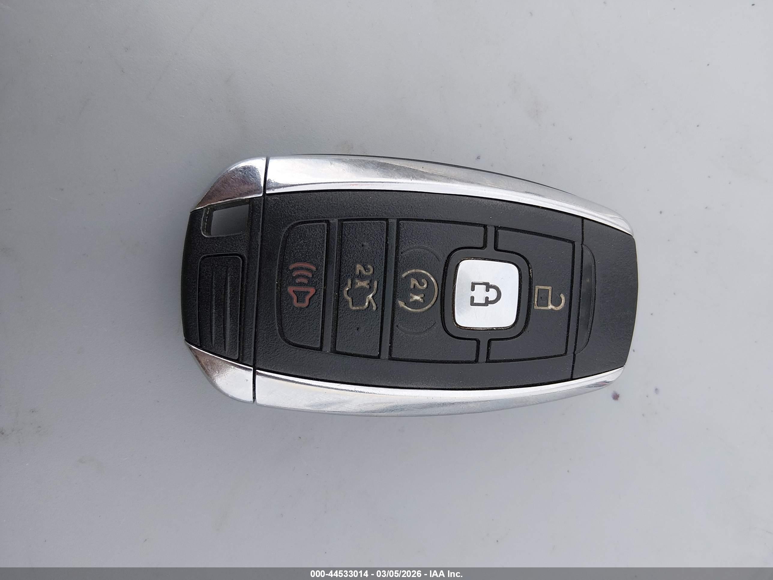2019 Lincoln Nautilus Black Label Черный vin: 2LMPJ7J94KBL18657