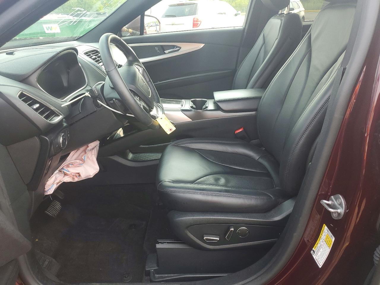 2020 Lincoln Nautilus Burgundy vin: 2LMPJ8J91LBL27713