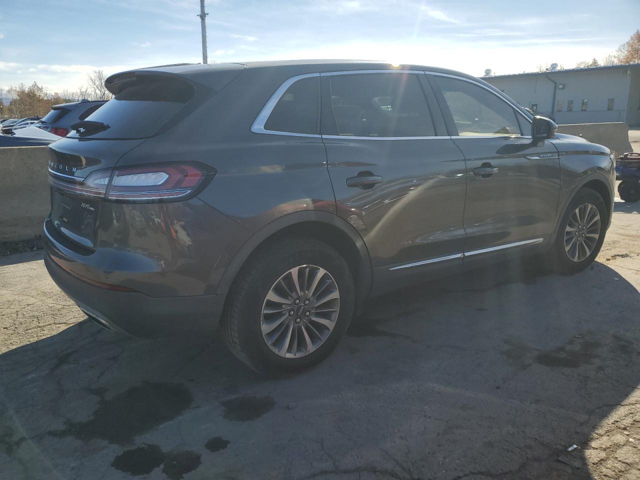 2020 Lincoln Nautilus Gray vin: 2LMPJ8J93LBL12159