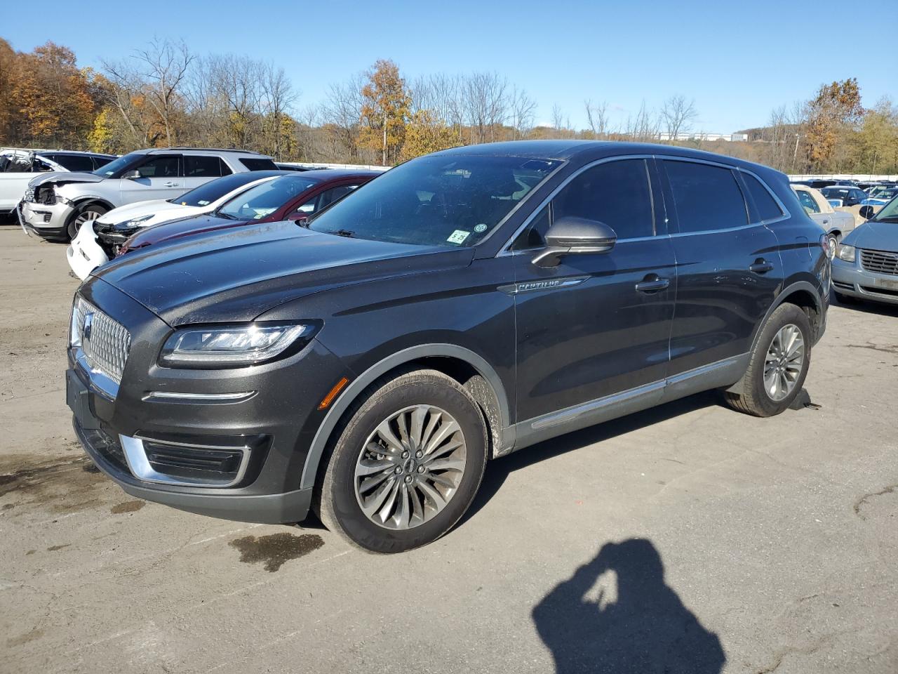 2020 Lincoln Nautilus Gray vin: 2LMPJ8J93LBL12159