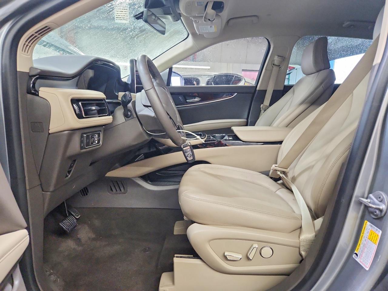 2022 Lincoln Nautilus Серебряный vin: 2LMPJ8J95NBL27135