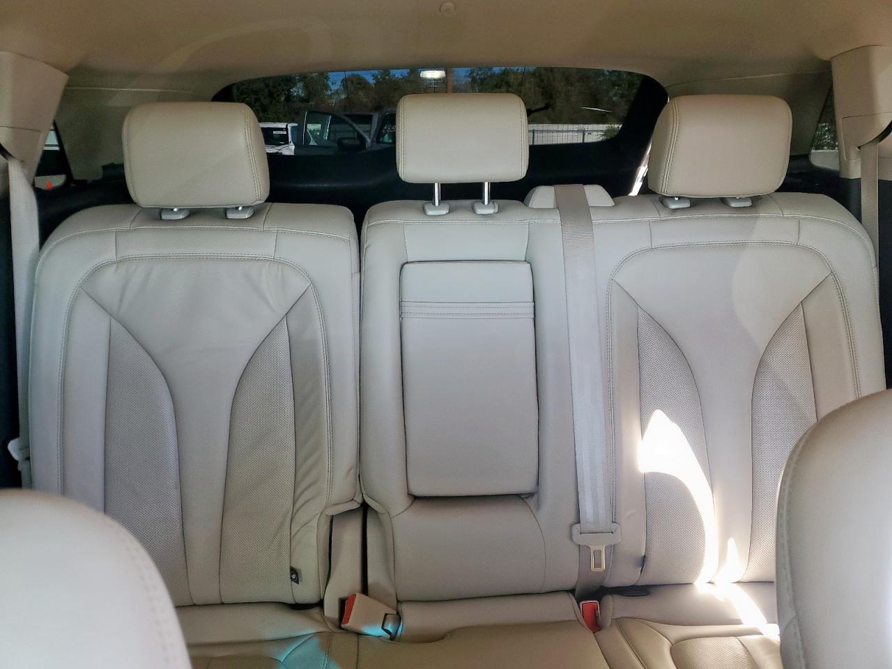 2020 Lincoln Nautilus Gold vin: 2LMPJ8J9XLBL28052