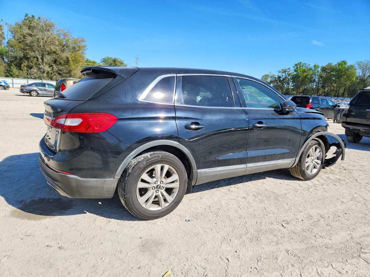 2018 Lincoln Mkx Premiere Black vin: 2LMPJ8JR8JBL11490