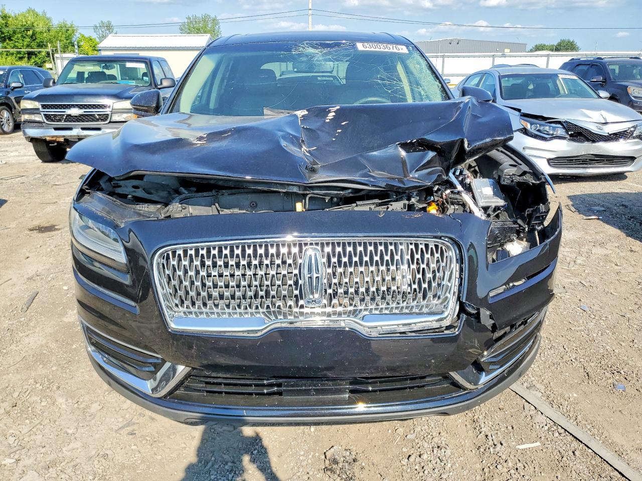 2020 Lincoln Nautilus Reserve Black vin: 2LMPJ8K90LBL09766