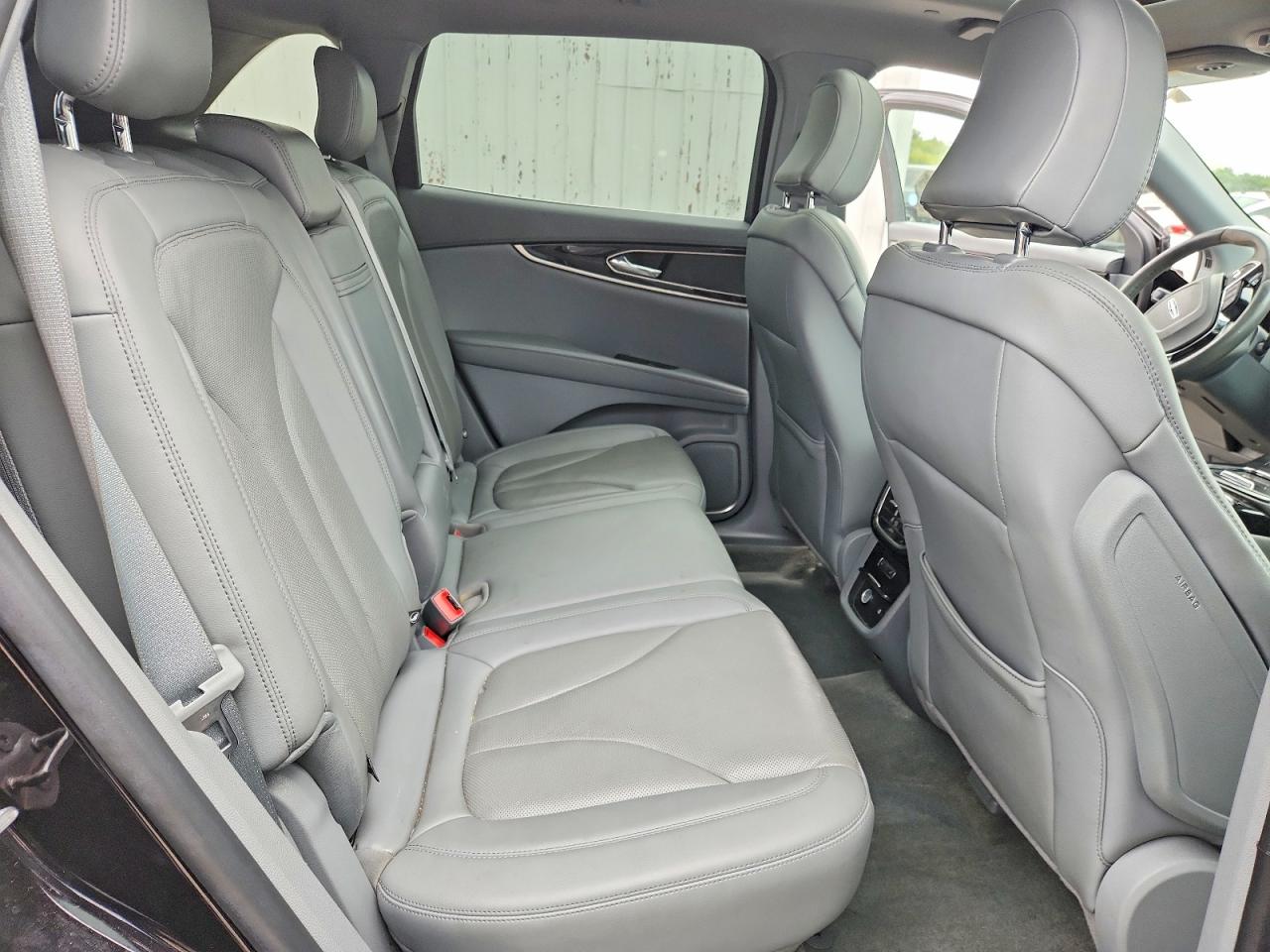 2023 Lincoln Nautilus Reserve Black vin: 2LMPJ8K90PBL10132