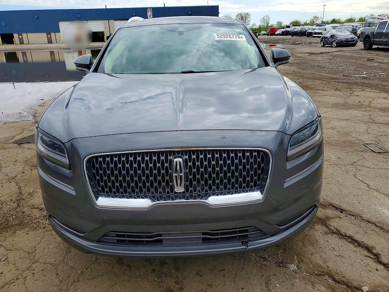 2023 Lincoln Nautilus Reserve Gray vin: 2LMPJ8K92PBL23822