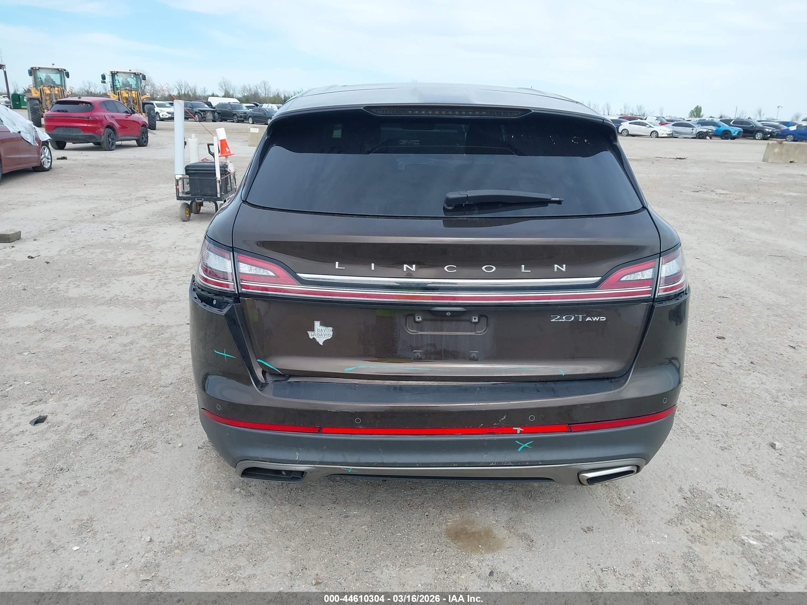 2019 Lincoln Nautilus Select Brown vin: 2LMPJ8K94KBL31395