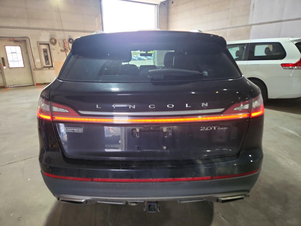 2020 Lincoln Nautilus Reserve Black vin: 2LMPJ8K95LBL00139