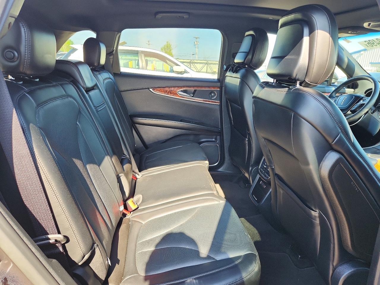 2020 Lincoln Nautilus Reserve Black vin: 2LMPJ8K96LBL23400