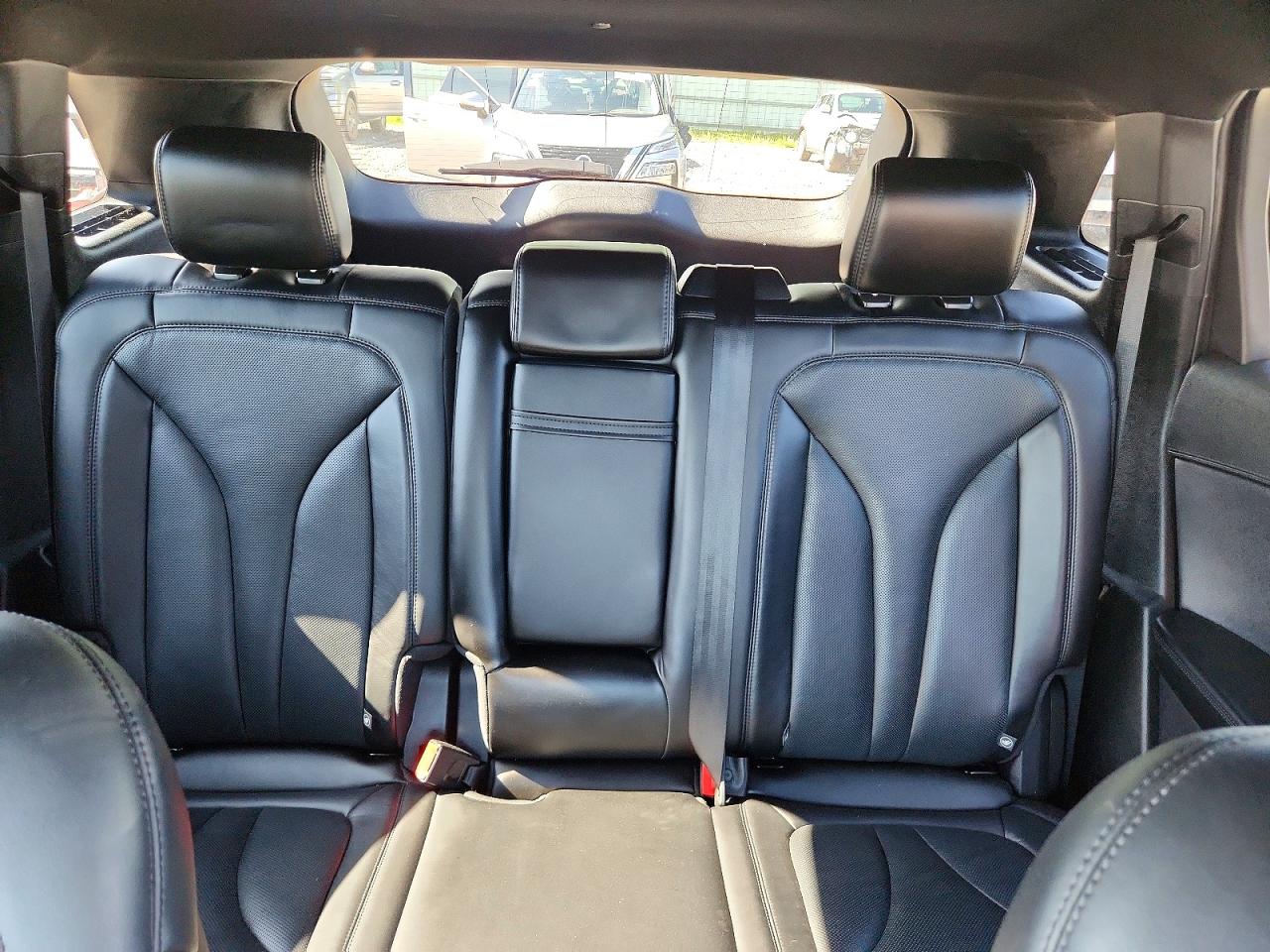 2020 Lincoln Nautilus Reserve Black vin: 2LMPJ8K96LBL23400