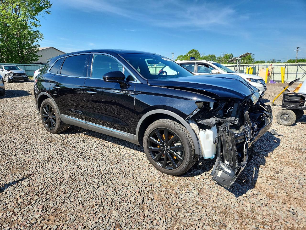 2020 Lincoln Nautilus Reserve Black vin: 2LMPJ8K96LBL23400