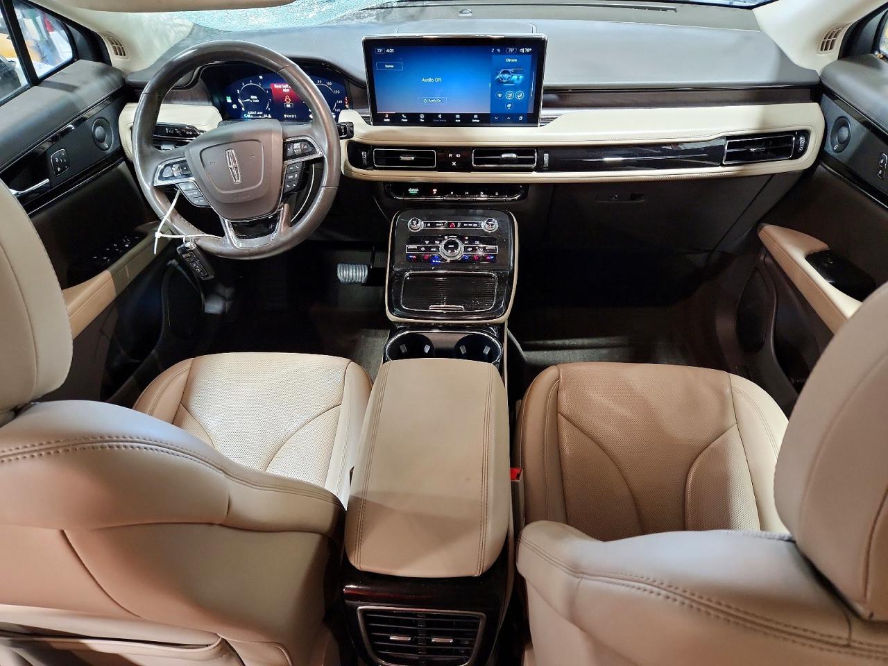 2021 Lincoln Nautilus Reserve White vin: 2LMPJ8K96MBL11653